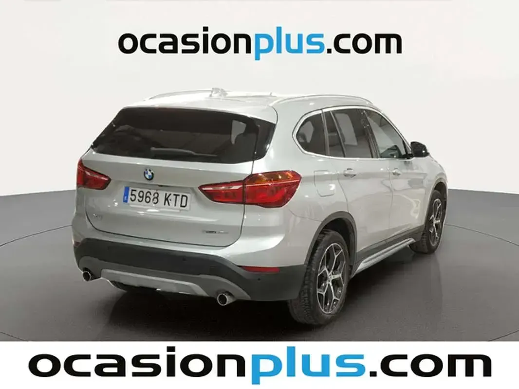 Usado BMW X1 150 CV (110 kW) 2019 Gris SUV