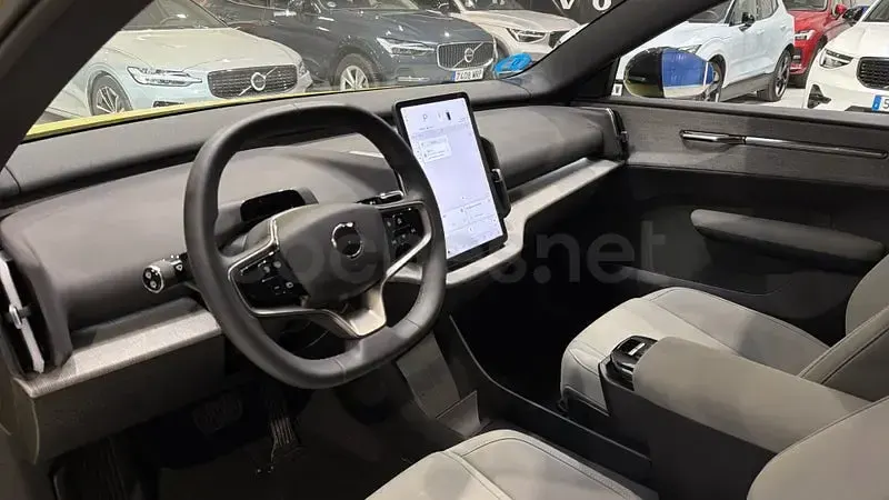Usado Volvo EX30 Plus 200 kW (272 CV) 2024 Eléctrico SUV
