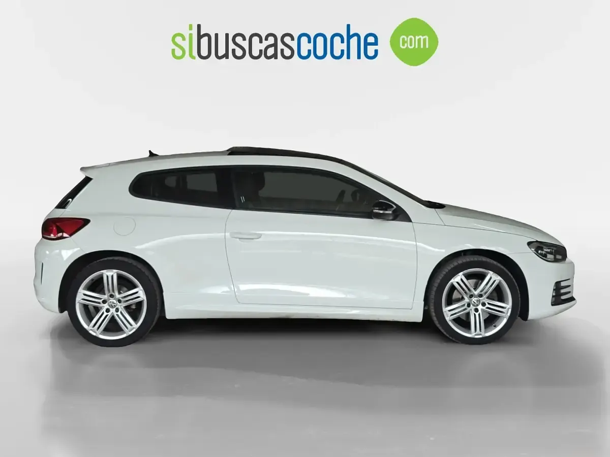 Usado VW Scirocco R-line 132 CV (97 kW) 2016 Blanco Coupe