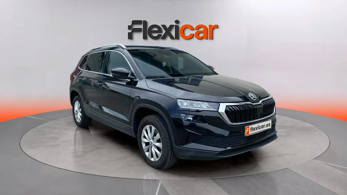 Usado Skoda Karoq Ambition 116 HP (85 kW) 2023 SUV