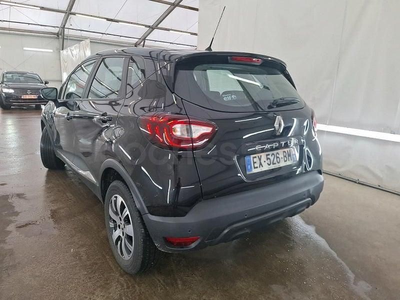 Usado Renault Captur Version S 110 CV (80 kW) 2018 Negro SUV
