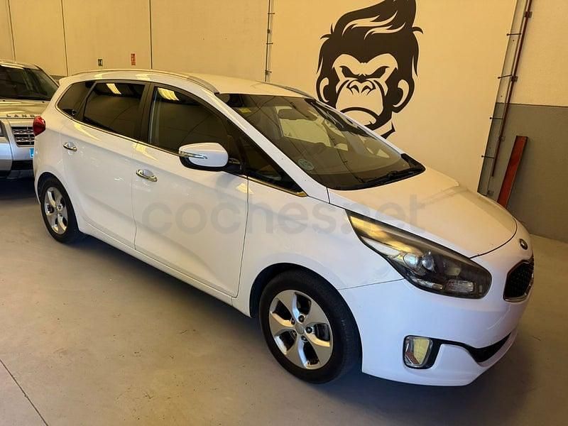 Usado Kia Carens 135 CV (99 kW) 2015 Blanco Monovolumen