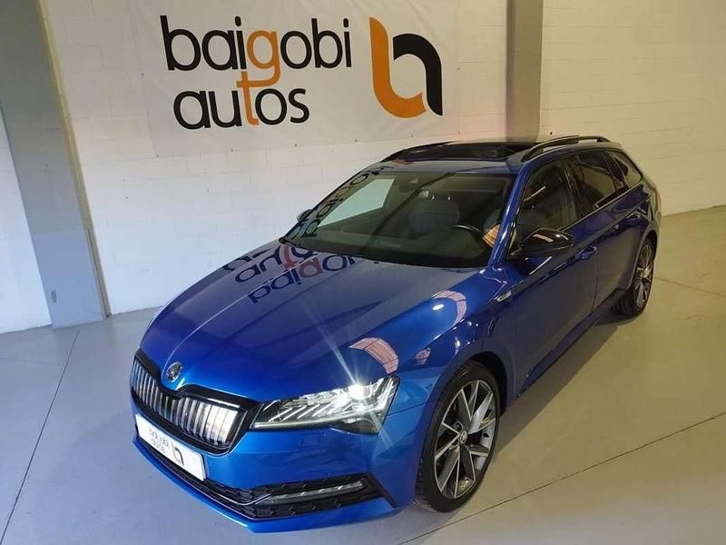 Azul Usado 2021 Skoda Superb SportLine Berlina | 27.990 € (Caro) - Imagen 1/4