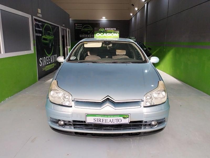 Usado Citroën C5 117 CV (86 kW) 2005 Gris / plata Berlina
