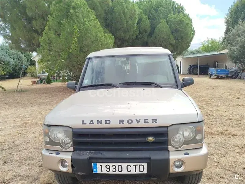 Usado Land Rover Discovery 138 CV (101 kW) 2003 Beige SUV