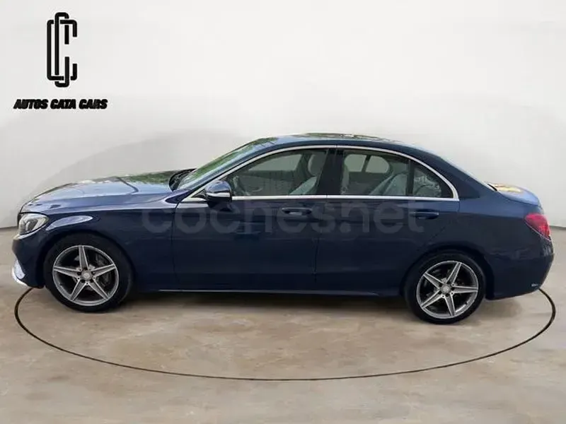 Usado Mercedes C220 AMG line 170 CV (125 kW) 2016 Azul Berlina