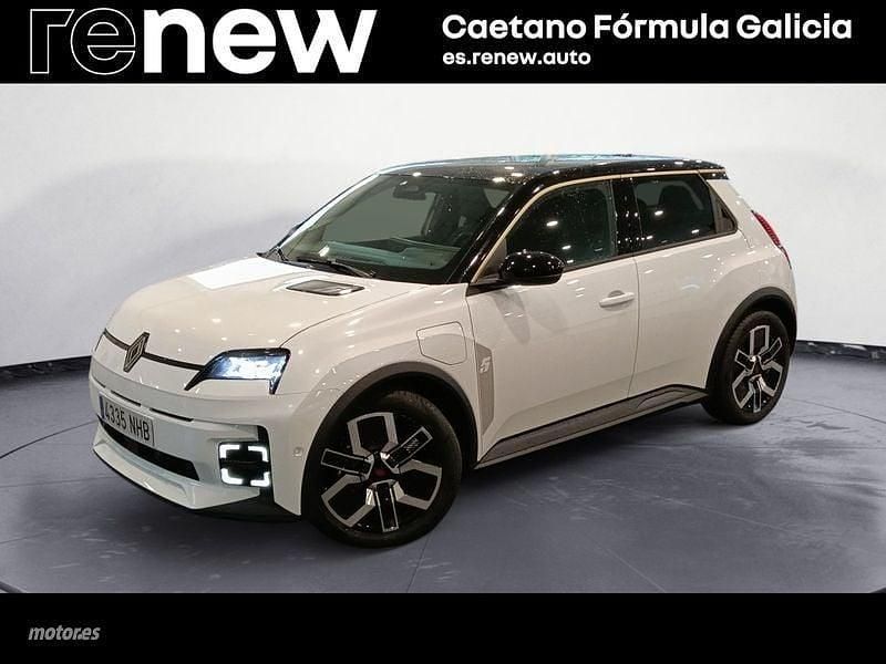 Usado Renault 5 E-Tech Techno 110 kW (150 CV) 2025 Blanco Berlina