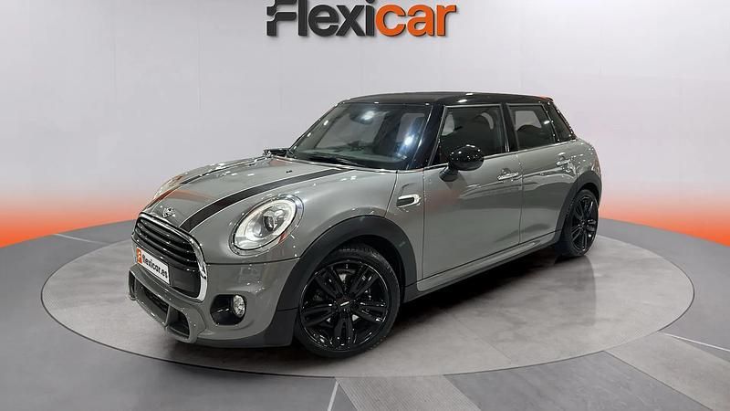 Usado Mini Cooper 136 CV (100 kW) 2018 Gris Utilitario