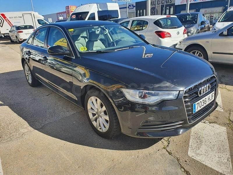 Usado Audi A6 177 CV (130 kW) 2012 Negro Berlina