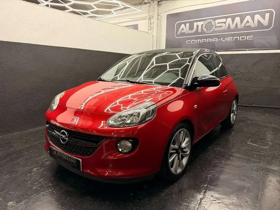 Usado Opel Adam Rocks 87 CV (63 kW) 2015 Rojo Utilitario