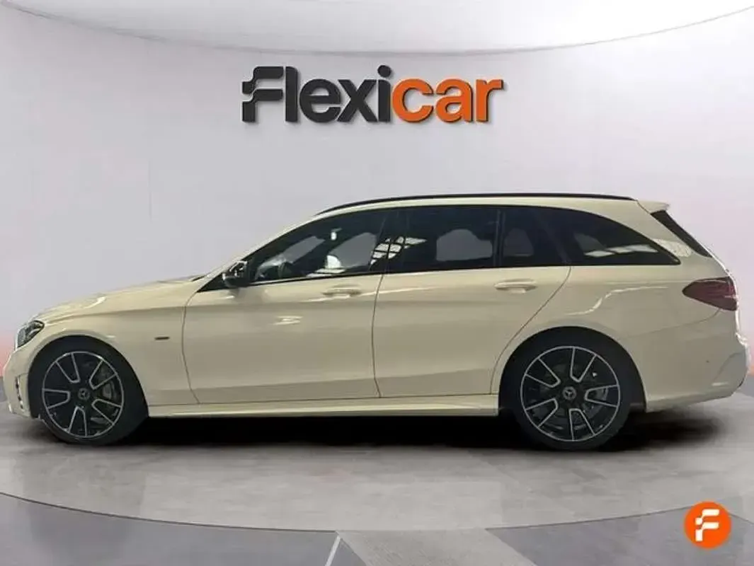 Usado Mercedes C220 194 CV (142 kW) 2021 Blanco Familiar
