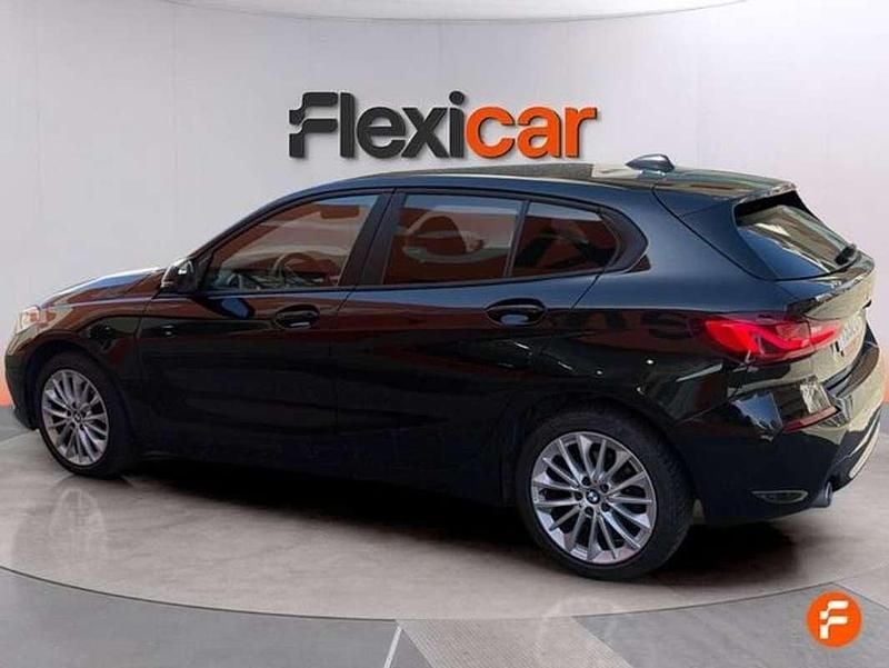 Usado BMW 118 140 CV (102 kW) 2020 Negro Utilitario