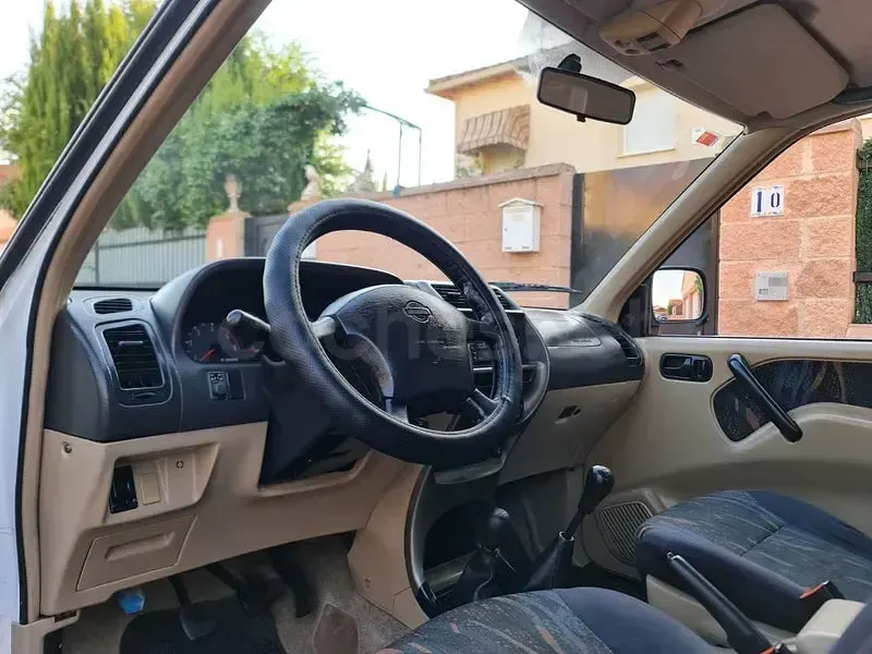 Usado Nissan Terrano Comfort 125 CV (91 kW) 2006 Blanco SUV