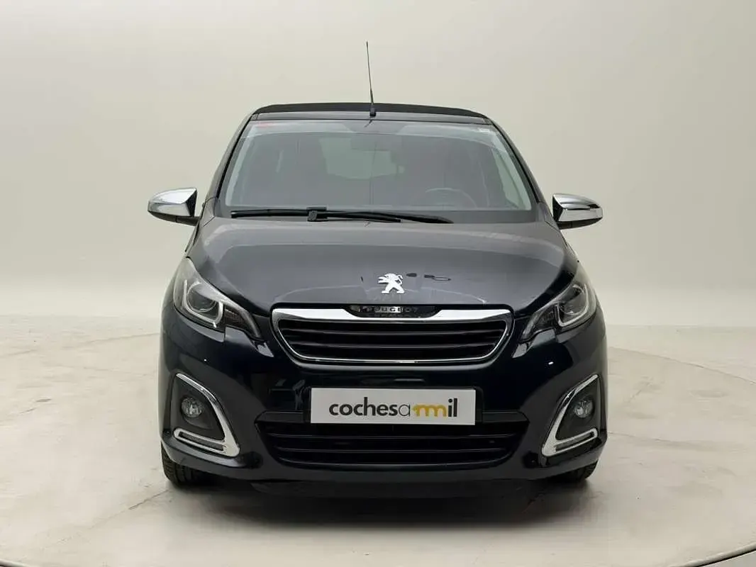 Usado Peugeot 108 Allure 72 CV (52 kW) 2021 Negro Utilitario