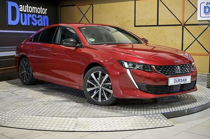 Usado Peugeot 508 GT-line 181 CV (133 kW) 2019 Rojo Berlina