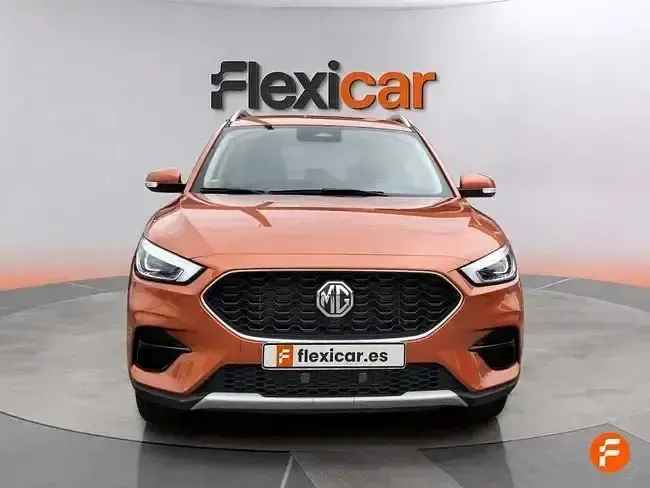 Usado MG ZS Comfort 116 HP (85 kW) 2025 Laranja SUV