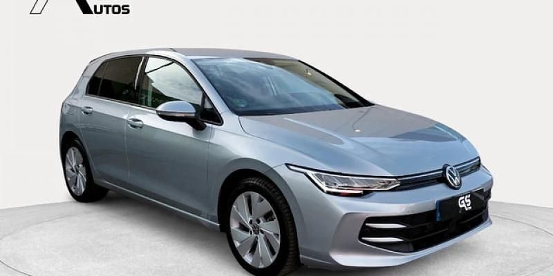 Usado VW Golf VIII 116 CV (85 kW) 2025 Gris