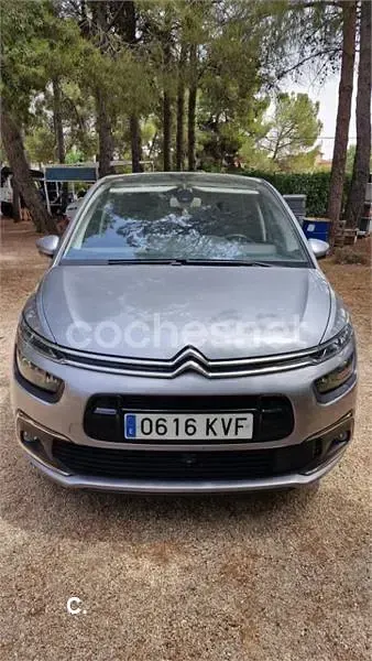 Usado Citroën C4 SpaceTourer Feel 130 CV (95 kW) 2019 Gris / plata Monovolumen