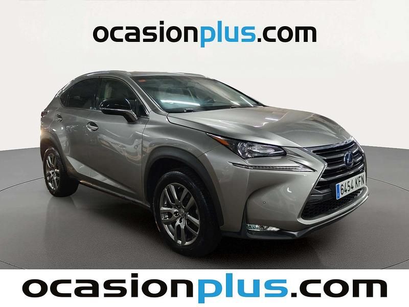 Usado Lexus NX300h Executive Line 197 CV (144 kW) 2017 Gris plata SUV