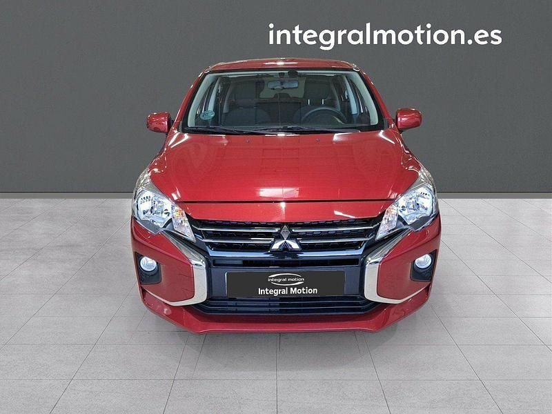 Usado Mitsubishi Space Star Motion 70 CV (51 kW) 2024 Rojo Berlina