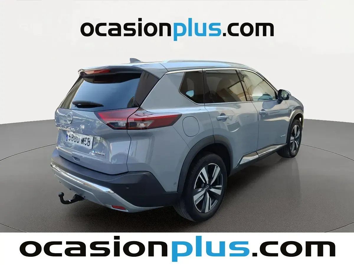 Usado Nissan X-Trail Tekna 213 CV (156 kW) 2022 Gris SUV