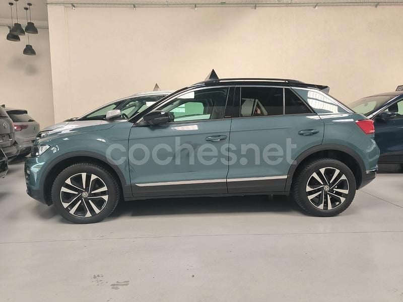 Usado VW T-Roc Advance 115 CV (84 kW) 2019 Azul SUV