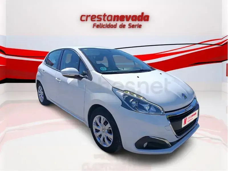 Usado Peugeot 208 Active 75 CV (55 kW) 2018 Blanco Utilitario