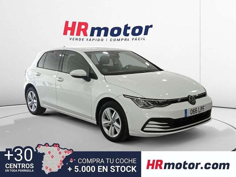 Blanco Usado 2021 VW Golf VIII Life Utilitario | 17.970 € (Precio justo) - Imagen 1/4