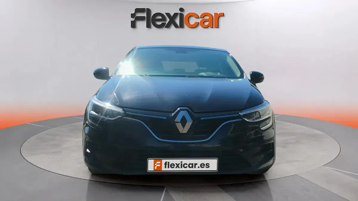 Usado Renault Mégane II Intens 115 CV (84 kW) 2022 Negro Berlina