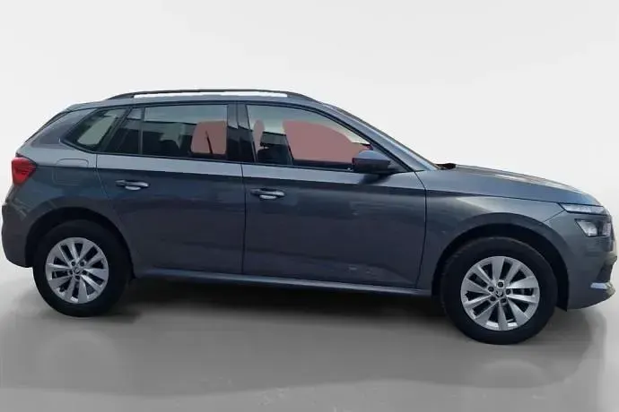 Usado Skoda Kamiq Ambition 110 CV (80 kW) 2023 SUV