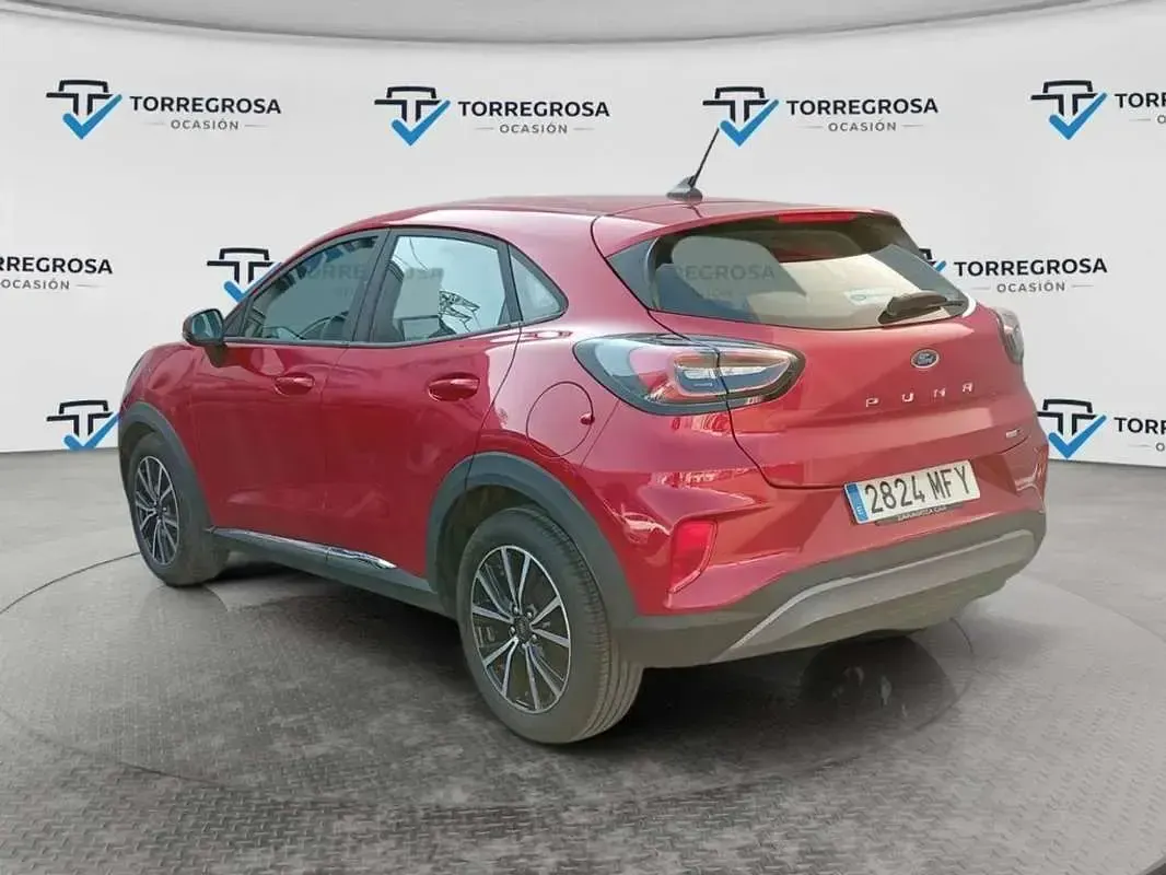 Usado Ford Puma Titanium 125 CV (91 kW) 2023 Rojo SUV