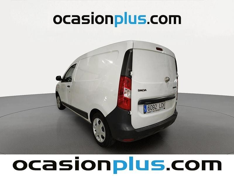 Usado Dacia Dokker Essentiel 102 CV (75 kW) 2019 Blanco Monovolumen