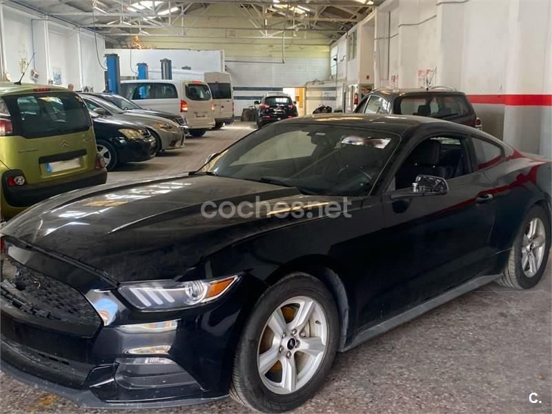 Negro Usado 2016 Ford Mustang Fastback Coupe | 14.000 € - Imagen 1/4