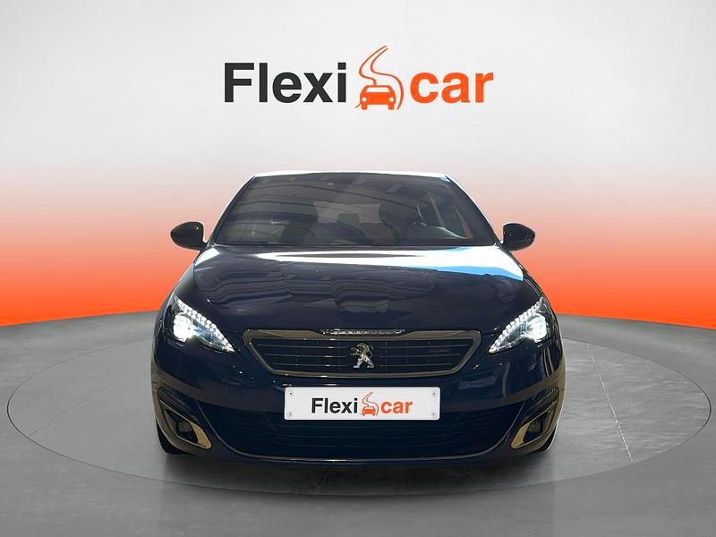 Usado Peugeot 308 SW Access 131 CV (96 kW) 2015 Azul Familiar