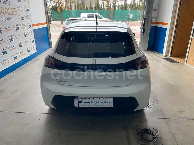 Usado Peugeot 208 Active 100 CV (73 kW) 2021 Blanco Utilitario