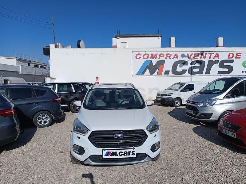 Usado Ford Kuga Titanium 150 CV (110 kW) 2017 Blanco SUV