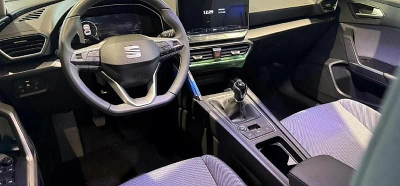 Nuevo Seat Leon Style 116 CV (85 kW) 2026 Blanco nevada Berlina