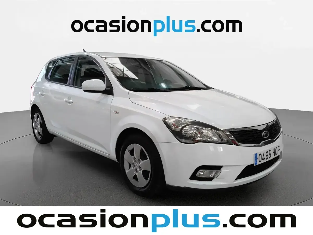 Usado Kia Ceed 90 CV (66 kW) 2011 Blanco Utilitario