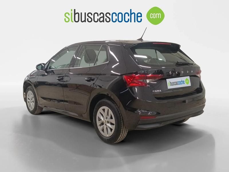 Käytetty Skoda Fabia 110 HP (80 kW) 2022 Musta Viistoperä