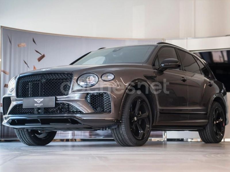 Gris / plata Usado 2024 Bentley Bentayga SUV | 310.000 € (Caro) - Imagen 1/4