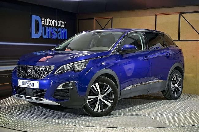 Usado Peugeot 3008 Allure 131 CV (96 kW) 2019 Azul SUV