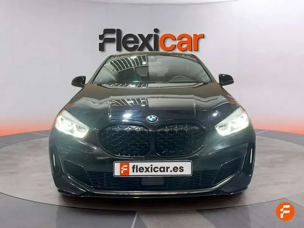 Usado BMW M135 306 CV (225 kW) 2022 Negro Utilitario