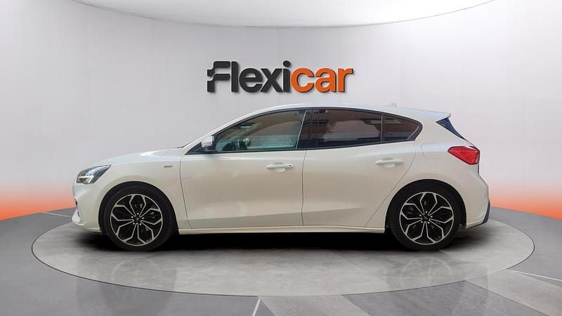Usado Ford Focus ST-Line 150 CV (110 kW) 2019 Blanco Berlina