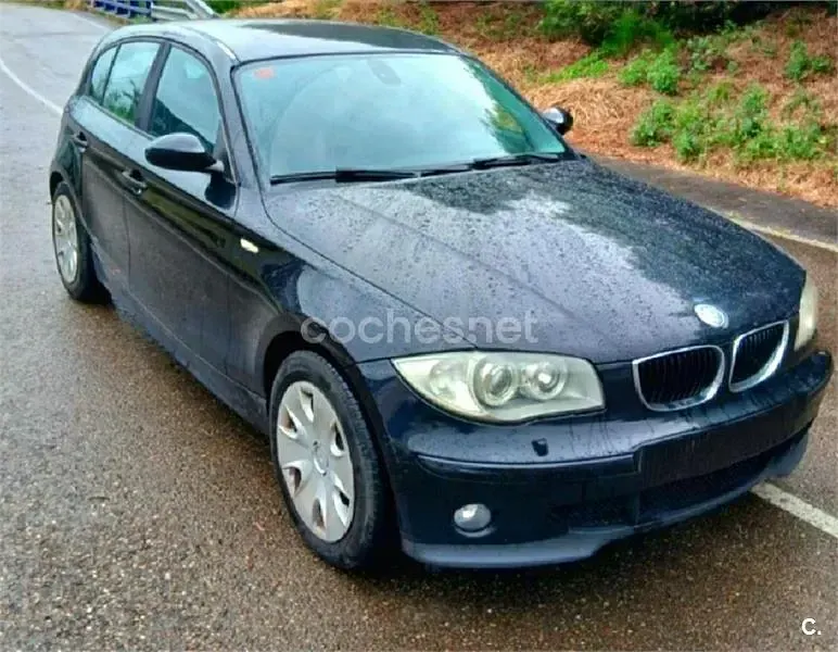 Usado BMW 118 122 CV (89 kW) 2008 Negro Utilitario
