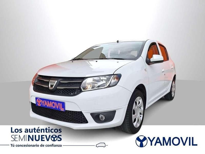 Blanco Usado 2014 Dacia Sandero Lauréate Utilitario | 8950 € (Precio justo) - Imagen 1/4