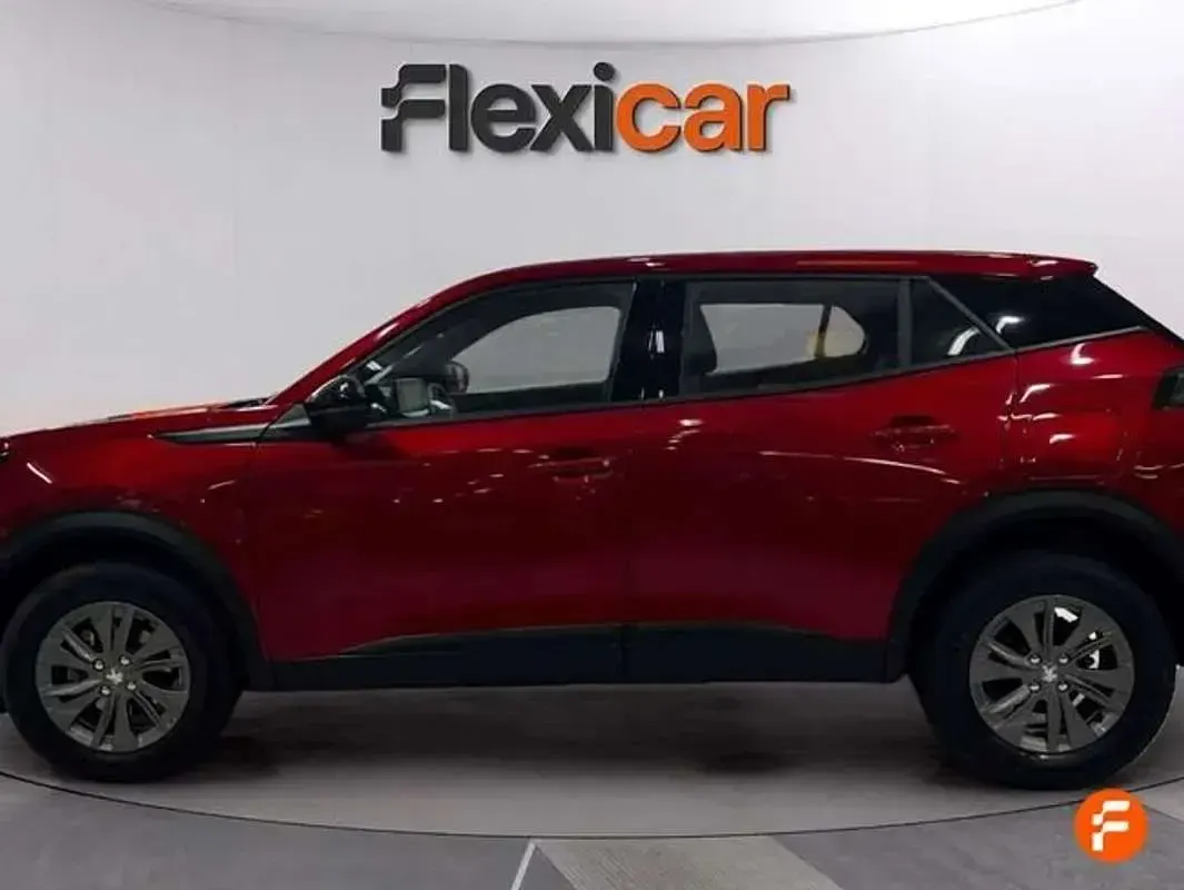 Usado Peugeot 2008 Active 101 CV (74 kW) 2023 Burdeos SUV