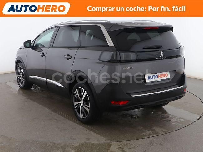Usado Peugeot 5008 Allure 131 CV (96 kW) 2021 Gris SUV