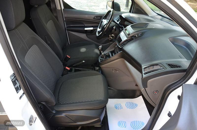 Usado Ford Transit Trend 100 CV (73 kW) 2018 Blanco Monovolumen
