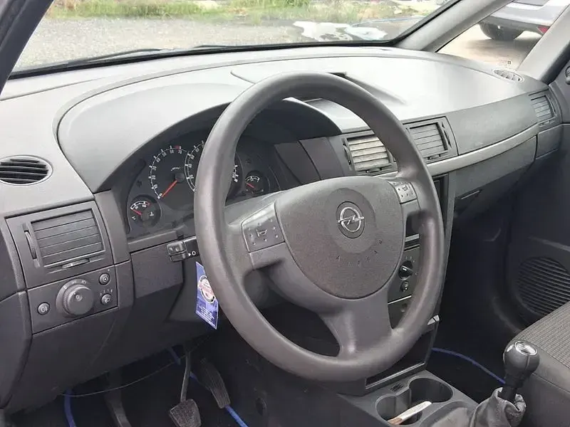 Usado Opel Meriva Enjoy 105 CV (77 kW) 2008 Azul Monovolumen