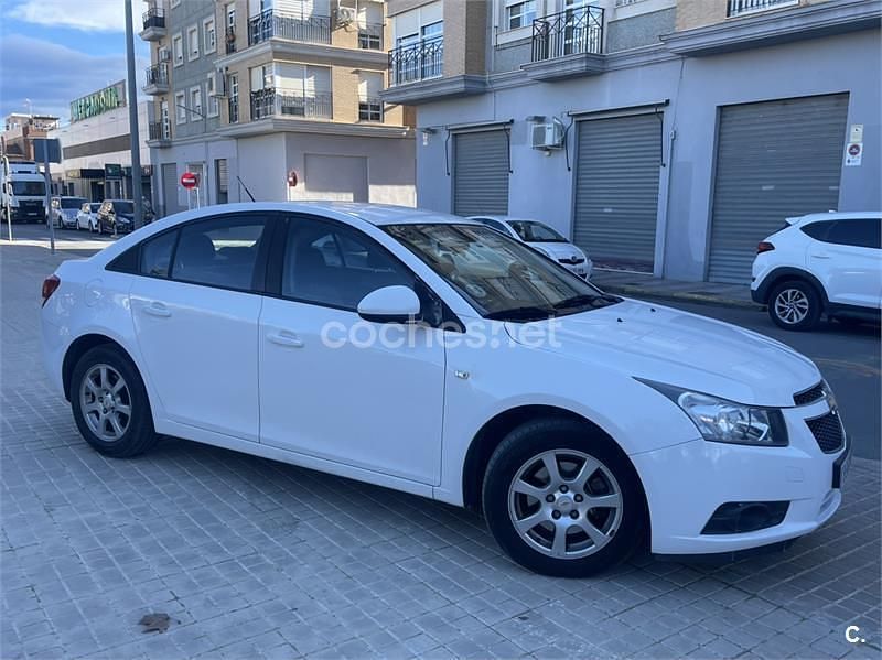 Usado Chevrolet Cruze LT 163 CV (119 kW) 2012 Blanco Berlina